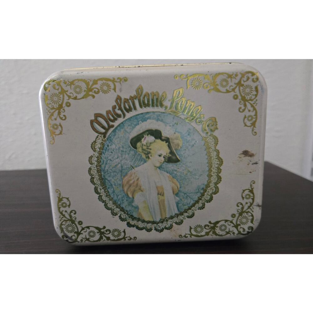 Vintage Cheinco Macfarlane Lang & Co Cakes Biscuits Metal Tin Boston New York